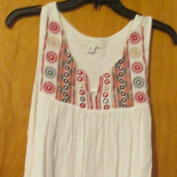 Forever 21 Boho Festival Peasant Embellished Sleeveless Ivory Tunic Top plus 2X - Picture 3 of 3